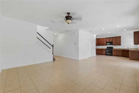 Villa ou maison à vendre à Land O' Lakes, Floride: 4 chambres, 208.57 m2 № 2198695 - photo 11