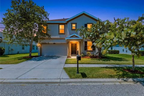 House in CONNERTON

 in Land O' Lakes, Florida 4 bedrooms, 208.57 sq.m. № 2198695