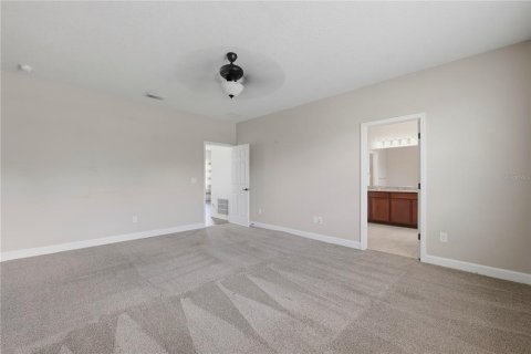 Villa ou maison à vendre à Land O' Lakes, Floride: 4 chambres, 208.57 m2 № 2198695 - photo 20