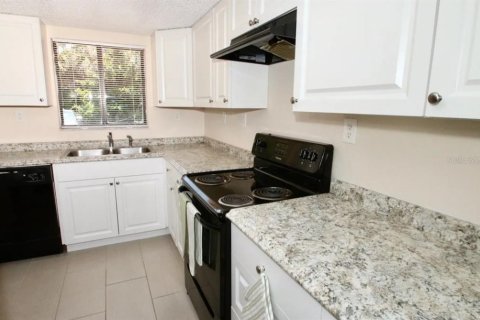 Appartement à louer à Daytona Beach, Floride: 2 chambres, 88.26 m2 № 2329816 - photo 6