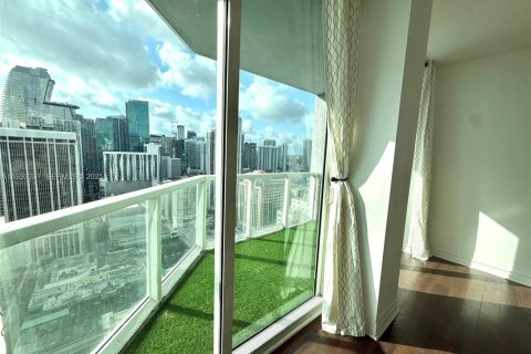 Снять в аренду кондоминиум в Майами, Флорида 2 спальни, 126.63м2, № 1991295 - фото 3