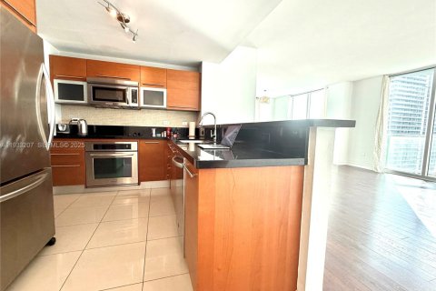 Снять в аренду кондоминиум в Майами, Флорида 2 спальни, 126.63м2, № 1991295 - фото 10