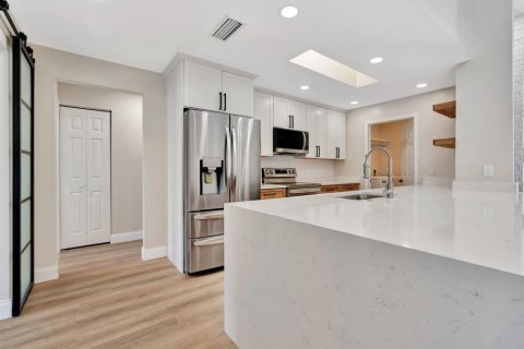 Villa ou maison à louer à Tequesta, Floride: 3 chambres, 155.43 m2 № 2387850 - photo 18