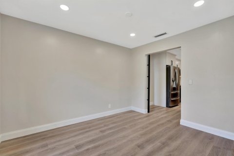 Villa ou maison à louer à Tequesta, Floride: 3 chambres, 155.43 m2 № 2387850 - photo 30