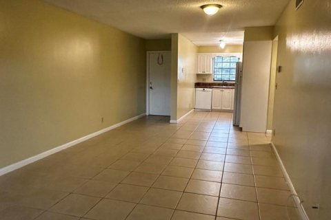 Condominio en alquiler en Boca Raton, Florida, 2 dormitorios, 86.86 m2 № 2085026 - foto 16