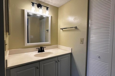 Condominio en alquiler en Boca Raton, Florida, 2 dormitorios, 86.86 m2 № 2085026 - foto 8