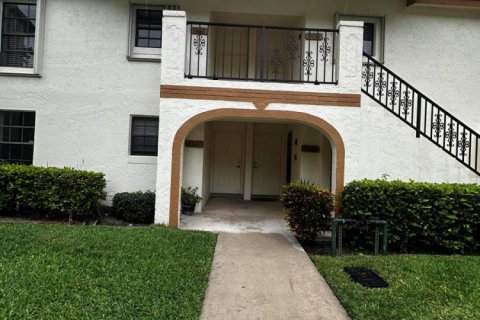Condominio en Boca Raton, Florida, 2 dormitorios  № 2085026