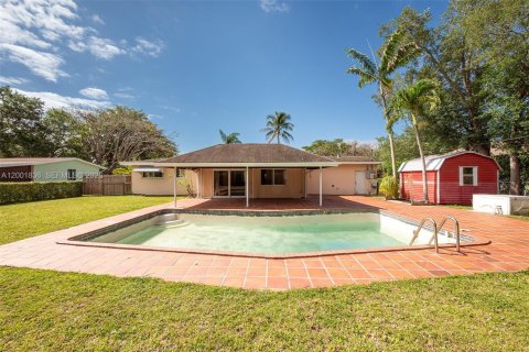 Villa ou maison à vendre à Pinecrest, Floride: 3 chambres, 150.78 m2 № 2068817 - photo 10