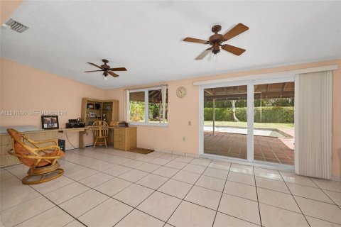 Villa ou maison à vendre à Pinecrest, Floride: 3 chambres, 150.78 m2 № 2068817 - photo 20