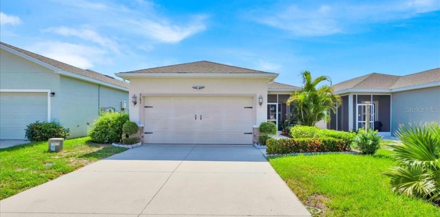 Casa en Winter Haven, Florida 3 dormitorios, 131.46 m2 № 1750036
