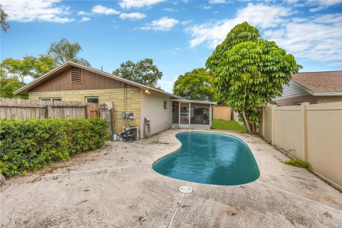 Casa en venta en Brandon, Florida, 3 dormitorios, 106.37 m2 № 1900361 - foto 25
