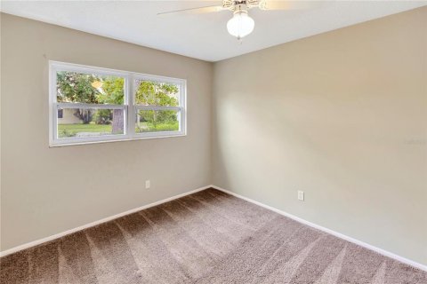 Casa en venta en Brandon, Florida, 3 dormitorios, 106.37 m2 № 1900361 - foto 17