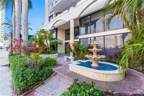 Copropriété à louer à North Bay Village, Floride: 2 chambres, 95.69 m2 № 2042413 - photo 27