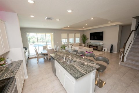 House in Odessa, Florida 4 bedrooms, 307.79 sq.m. № 1805106 - photo 27