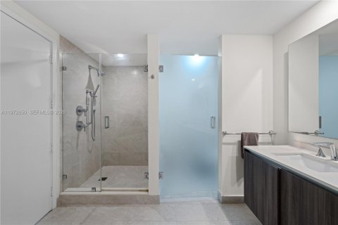 Купить кондоминиум в Майами, Флорида 3 спальни, 187.48м2, № 2046262 - фото 21