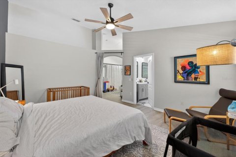 Casa en venta en Tampa, Florida, 3 dormitorios, 192.68 m2 № 2196427 - foto 22
