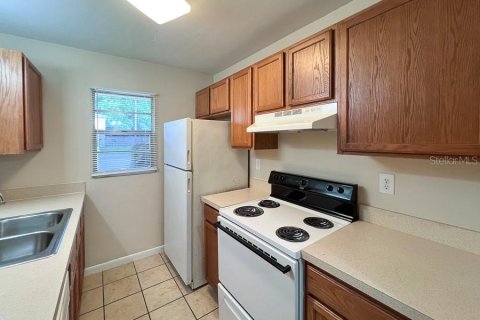 Townhouse in Gainesville, Florida 2 bedrooms, 92.16 sq.m. № 1901102 - photo 6