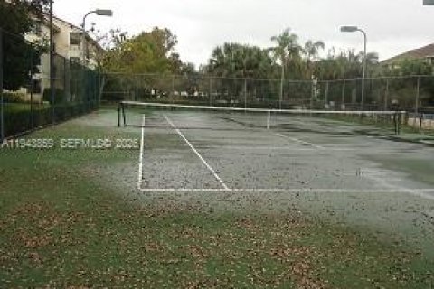 Condo in Plantation, Florida, 1 bedroom  № 2059972 - photo 18