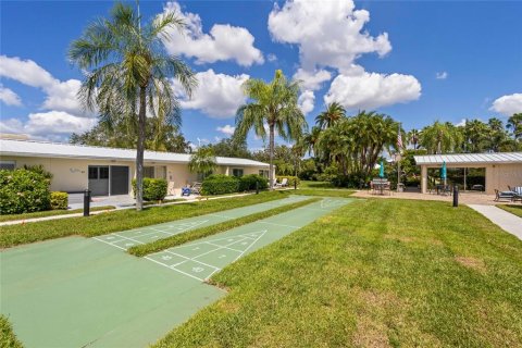 House in Sarasota, Florida 1 bedroom, 67.63 sq.m. № 2203692 - photo 29