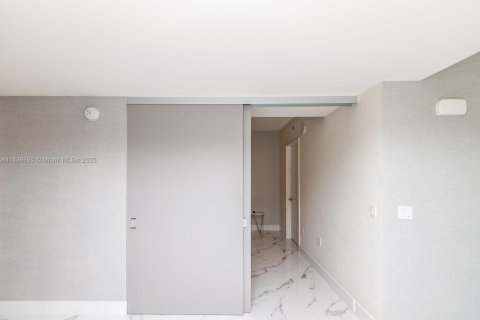 Copropriété à vendre à Sunny Isles Beach, Floride: 2 chambres, 143.16 m2 № 1821820 - photo 20