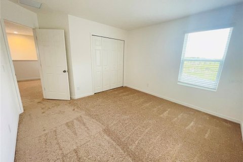 House in Davenport, Florida 4 bedrooms, 218.32 sq.m. № 1829347 - photo 12