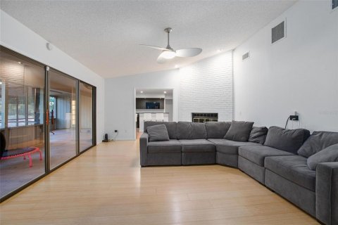 Casa en alquiler en DeLand, Florida, 3 dormitorios, 183.48 m2 № 1878062 - foto 15