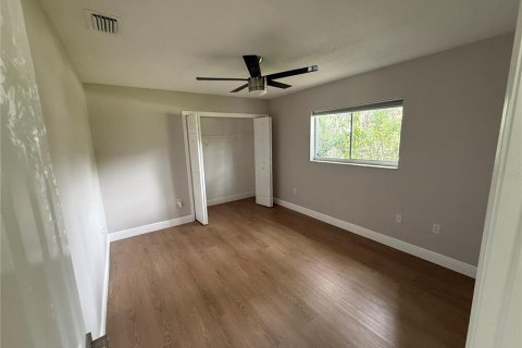 Casa en venta en Spring Hill, Florida, 3 dormitorios, 194.82 m2 № 2386252 - foto 17