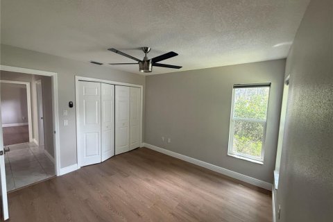 Casa en venta en Spring Hill, Florida, 3 dormitorios, 194.82 m2 № 2386252 - foto 16