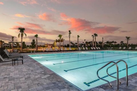 Touwnhouse à louer à Sarasota, Floride: 3 chambres, 127.55 m2 № 2403535 - photo 15