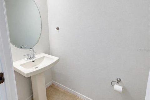 Touwnhouse à louer à Sarasota, Floride: 3 chambres, 127.55 m2 № 2403535 - photo 19