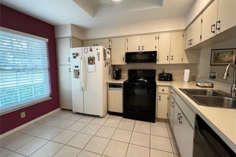 Condo in Clearwater, Florida, 2 bedrooms  № 1853416 - photo 3
