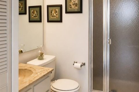 Condo in Clearwater, Florida, 2 bedrooms № 2215180 - photo 8
