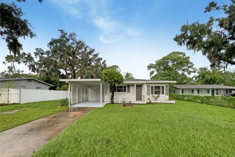 House in Plant City, Florida 4 bedrooms, 111.39 sq.m. № 1901558 - photo 9