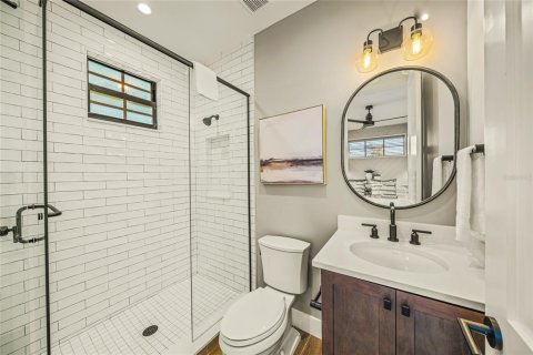 Villa ou maison à vendre à Sarasota, Floride: 5 chambres, 275.55 m2 № 2106360 - photo 19
