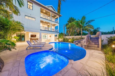Villa ou maison à vendre à Sarasota, Floride: 5 chambres, 275.55 m2 № 2106360 - photo 4
