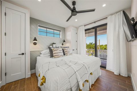 Villa ou maison à vendre à Sarasota, Floride: 5 chambres, 275.55 m2 № 2106360 - photo 17
