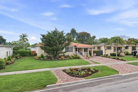 Купить виллу или дом в Майами, Флорида 3 спальни, 125.05м2, № 2044809 - фото 4