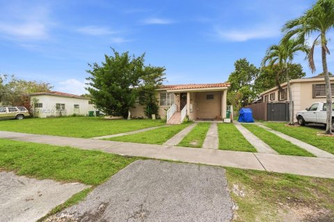 Купить виллу или дом в Майами, Флорида 3 спальни, 125.05м2, № 2044809 - фото 5