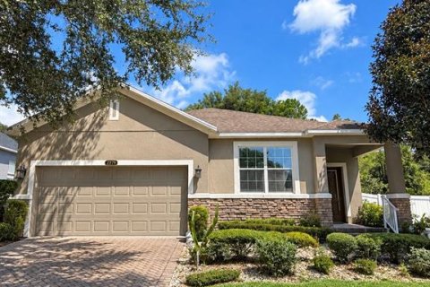 Villa ou maison à Apopka, Floride 4 chambres, 194.35 m2 № 2137611