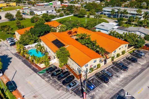 Copropriété à louer à Fort Lauderdale, Floride: 1 chambre, 1909.33 m2 № 2049275 - photo 15