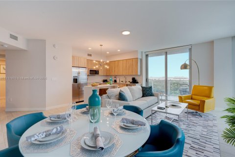 Condo in Miami, Florida, 2 bedrooms  № 1729223 - photo 6