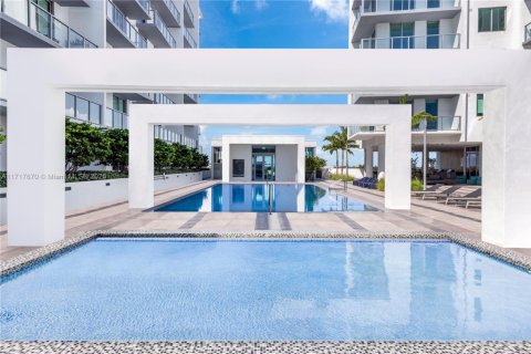 Condo in Miami, Florida, 2 bedrooms  № 1729223 - photo 27