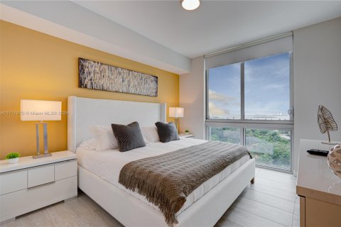 Condo in Miami, Florida, 2 bedrooms  № 1729223 - photo 4