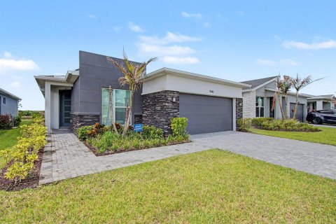 Casa en Port St. Lucie, Florida 2 dormitorios, 160.07 m2 № 2270553