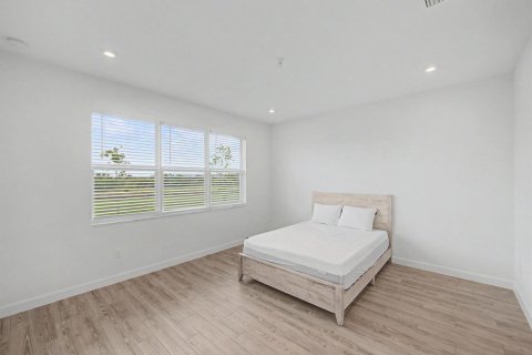 Casa en alquiler en Port St. Lucie, Florida, 2 dormitorios, 160.07 m2 № 2270553 - foto 9
