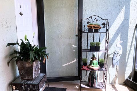 Condominio en venta en Lutz, Florida, 1 dormitorio, 42.36 m2 № 1801942 - foto 7