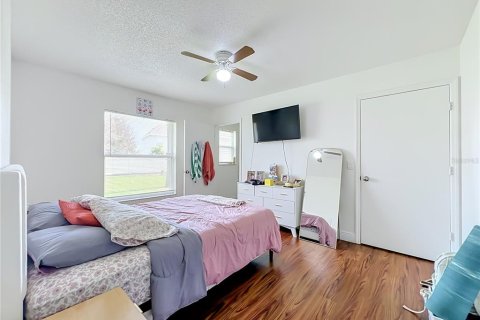 Condo in Orlando, Florida, 3 bedrooms  № 2377847 - photo 16