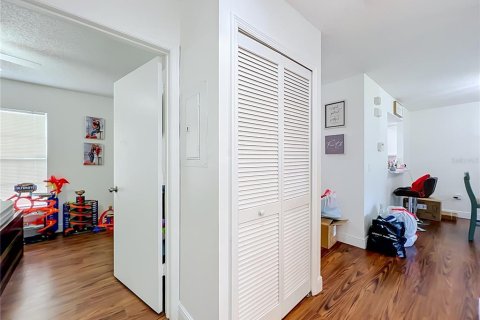 Condo in Orlando, Florida, 3 bedrooms  № 2377847 - photo 27