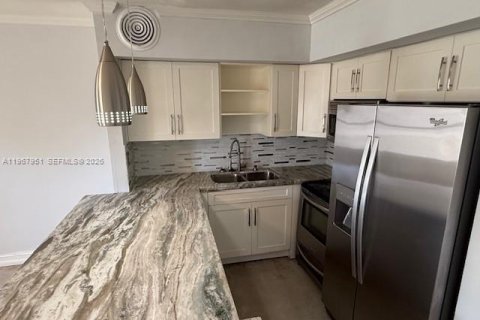 Condominio en alquiler en Fort Lauderdale, Florida, 1 dormitorio, 56.21 m2 № 2029288 - foto 3