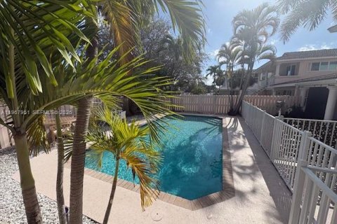 Condominio en alquiler en Fort Lauderdale, Florida, 1 dormitorio, 56.21 m2 № 2029288 - foto 21